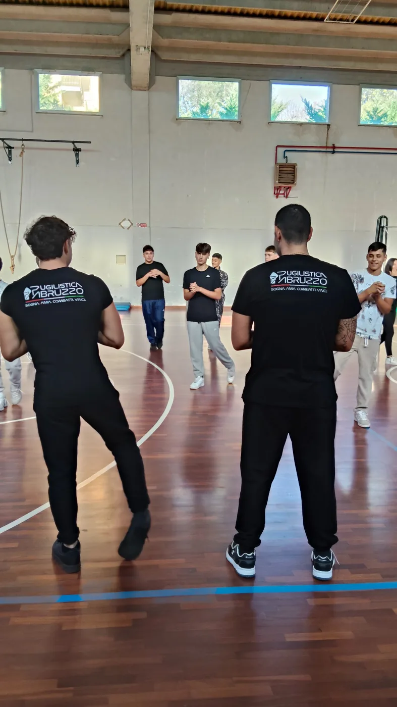 Laboratorio di boxe educativa – Foto 18: attività in palestra con Pugilistica Abruzzo